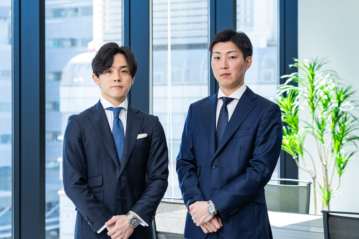 代表取締役 寺井 俊太　　麻生 晃平